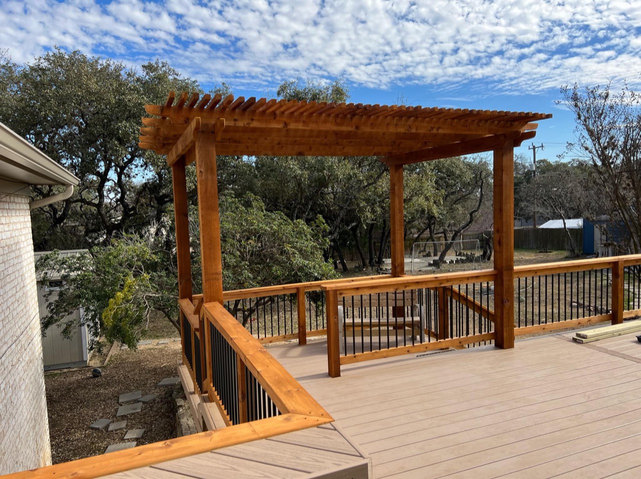Hill-Country composite deck built by Timeless Sunsets in Boerne, TX